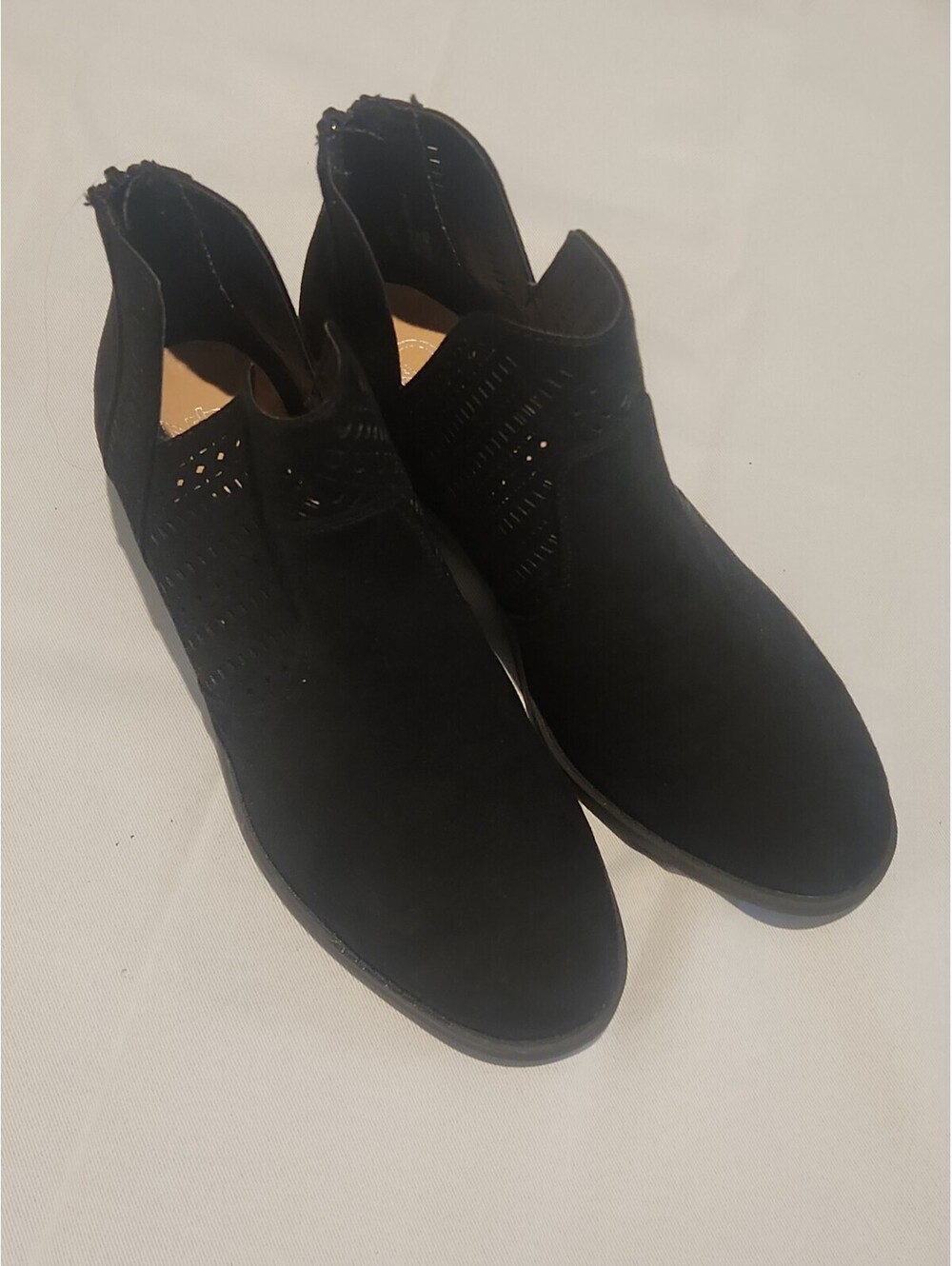 Women's Remy Suede Ankle Slip on Boots Color Black Size 6.5